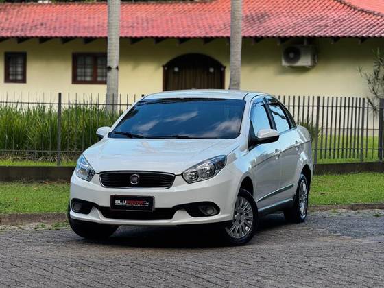 FIAT GRAND SIENA 1.0 EVO FLEX ATTRACTIVE MANUAL FIAT GRAND SIENA 1.0 EVO FLEX ATTRACTIVE MANUAL